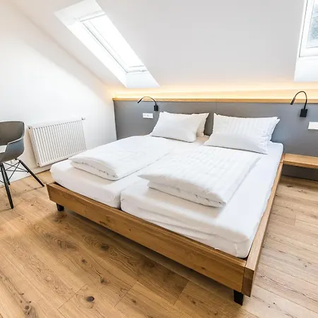 Neu - Historisches Nahe Mosel & Eifel - Zentrum - 4 Personen Apartment